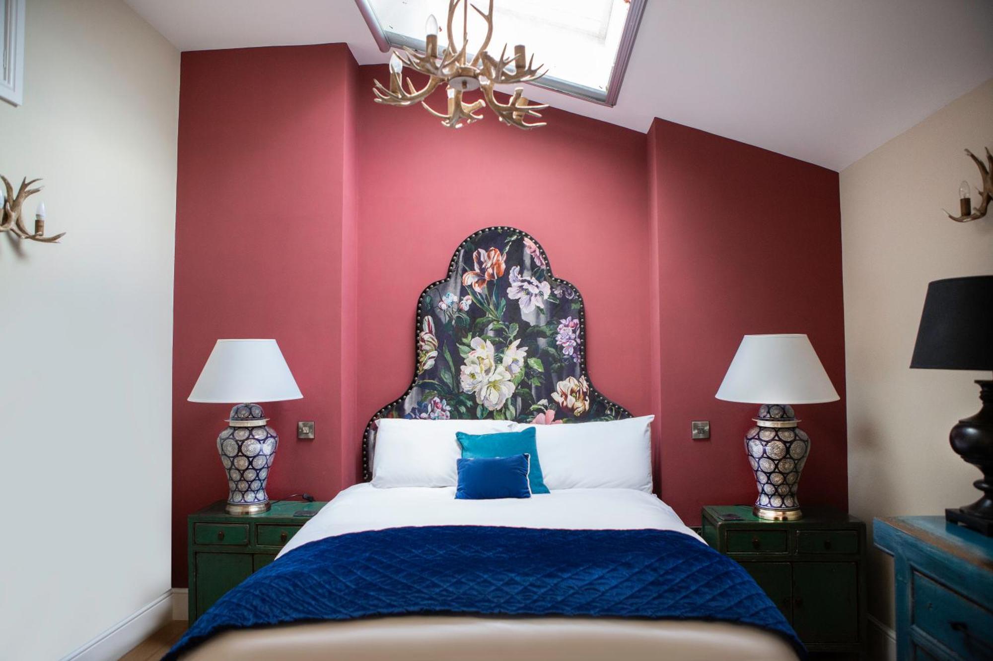Hotel The Wyvill Arms à Leyburn Extérieur photo